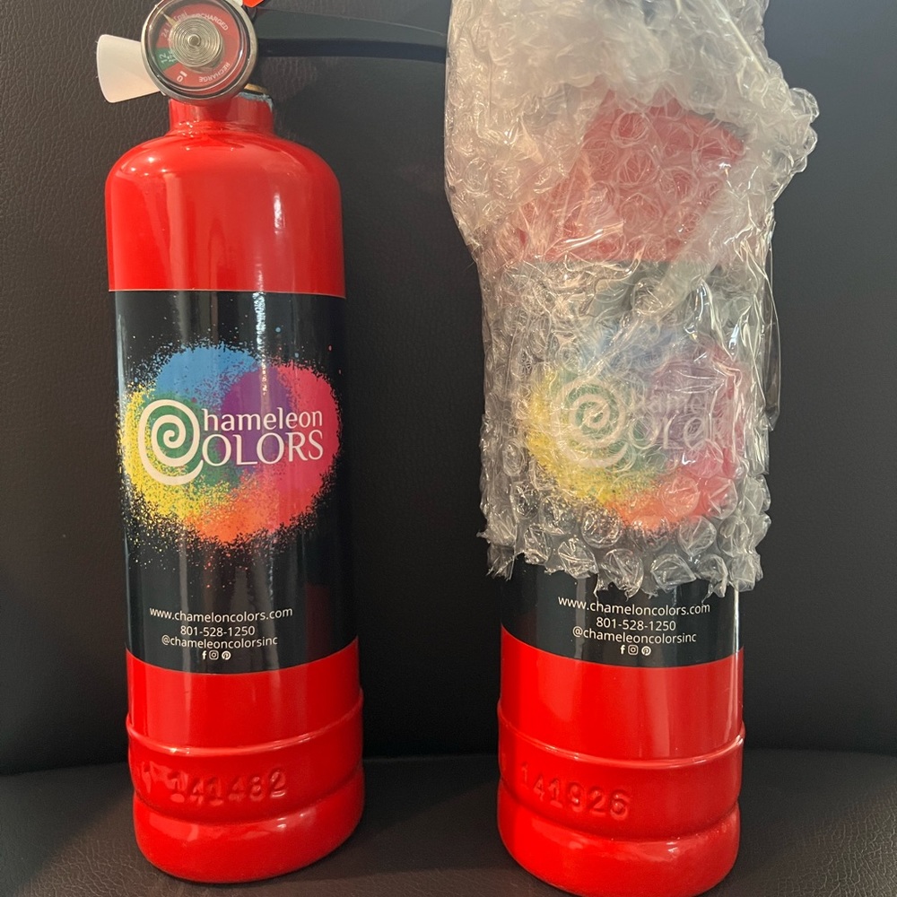 Chameleon Color Blasters perfect for gender reveal!! 2 big blue extinguishers